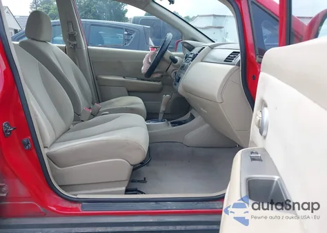 2010 Nissan Versa 1.8S из США, поврежденный, VIN 3N1BC1CP3AL449193